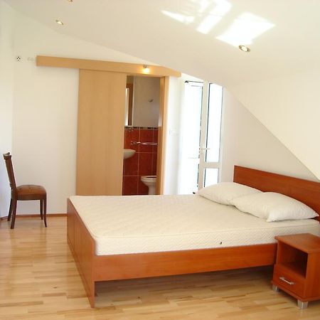 Apartments & Rooms Villa Lucija Polače Kültér fotó